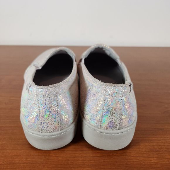 Vionic Iridescent Slip-On Sneakers - Picture 5 of 12